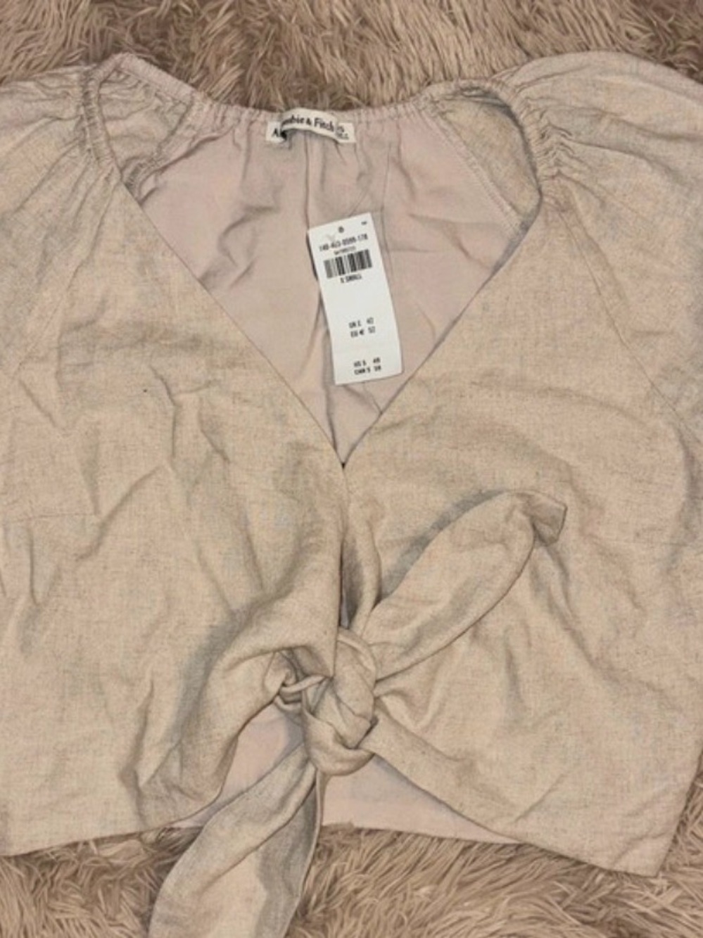 NWT Abercrombie & Fitch Beige Tie-Front Blouse size XS. Retail is $49.